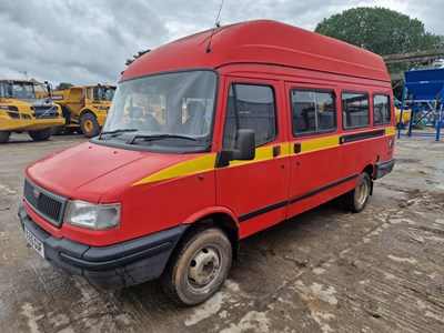 Lot 33 - LDV Convoy 16 Seater Mini Bus (Reg. Docs. Available)