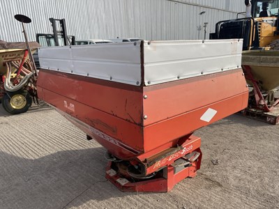 Lot 167 - Kuhn MDS821 PTO Driven Fertiliser Spinner to suit 3 Point Linkage