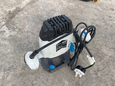 Lot 16 - Macalister MSR1200 240Volt 1200w Router