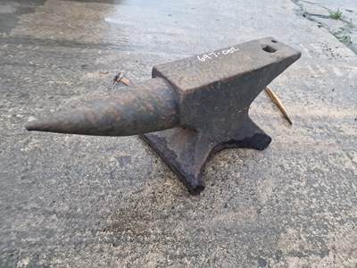 Lot 37 - Blacksmith's Anvil