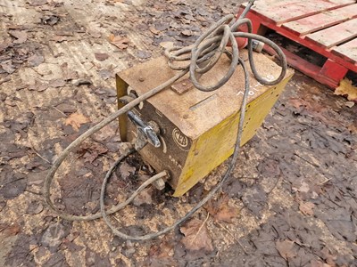 Lot 132 - CEA 240Volt Arc Welder