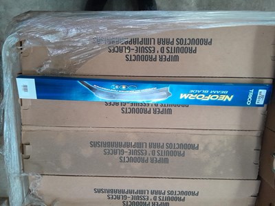 Lot 18 - Unused Pallet of Trico NF8014 Windscreen Wipers (32")