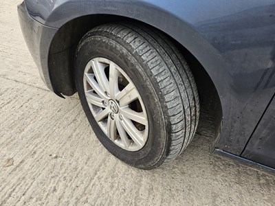 Lot 104 - 2010 Volkswagen Golf TSi, 6 Speed, A/C (Reg. Docs. Available, Tested 08/24)