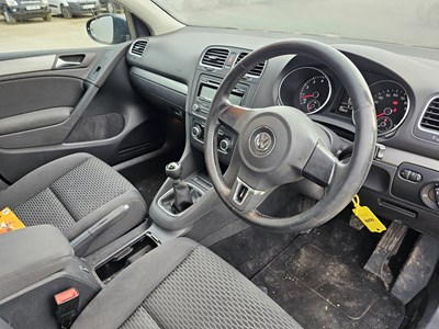 Lot 104 - 2010 Volkswagen Golf TSi, 6 Speed, A/C (Reg. Docs. Available, Tested 08/24)