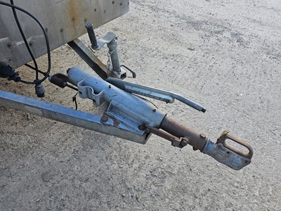 Lot 182 - Ifor Williams TA510G Twin Axle Livestock Trailer