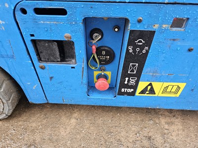 Lot 426 - 2007 Genie GS1932 Wheeled Scissor Lift Access Platform
