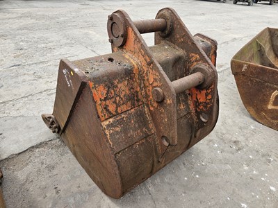 Lot 961 - 48" Digging Bucket 80mm Pin to suit 20 Ton Excavator