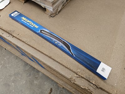 Lot 16 - Unused Pallet of Trico NF806 Window Wiper (32")